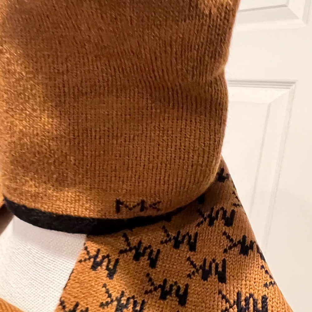 Michael Kors Tan and Black Knit Scarf and reversible hat